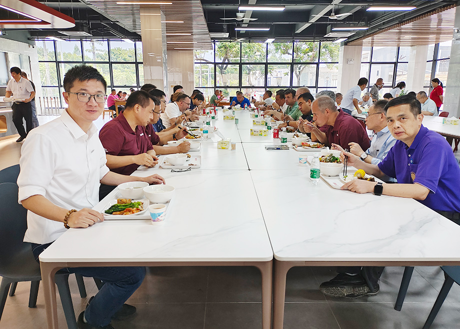 員工關愛｜為員工提供媲美星級餐廳的用餐享受 （食堂環(huán)境升級篇）